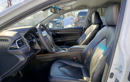 Toyota Camry, 2019 год, 3 100 000 рублей, 20 фотография