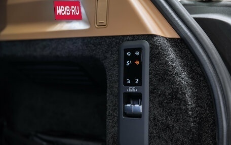 Land Rover Range Rover IV рестайлинг, 2025 год, 26 800 000 рублей, 10 фотография