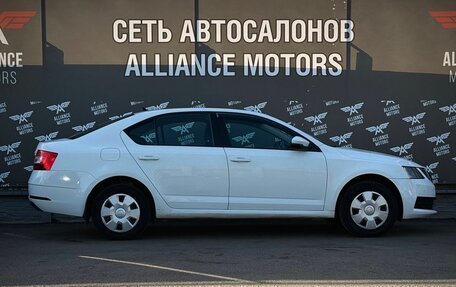 Skoda Octavia, 2019 год, 990 000 рублей, 9 фотография