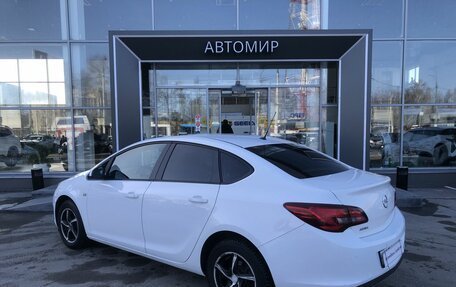 Opel Astra J, 2013 год, 1 105 000 рублей, 7 фотография