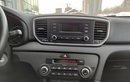 KIA Sportage IV рестайлинг, 2018 год, 1 999 800 рублей, 18 фотография