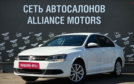 Volkswagen Jetta VI, 2014 год, 929 000 рублей, 3 фотография