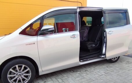 Toyota Esquire I, 2018 год, 2 900 000 рублей, 5 фотография