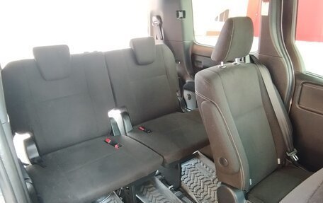 Toyota Esquire I, 2018 год, 2 900 000 рублей, 10 фотография