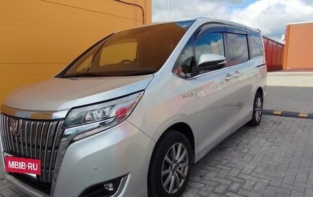 Toyota Esquire I, 2018 год, 2 900 000 рублей, 17 фотография