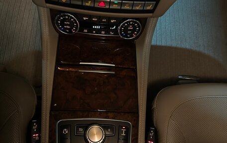 Mercedes-Benz CLS, 2013 год, 2 800 000 рублей, 9 фотография