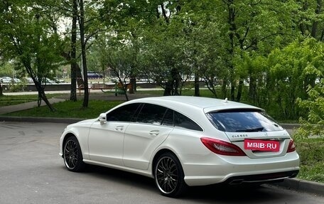 Mercedes-Benz CLS, 2013 год, 2 800 000 рублей, 3 фотография