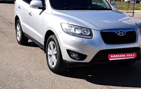 Hyundai Santa Fe III рестайлинг, 2011 год, 1 350 000 рублей, 3 фотография