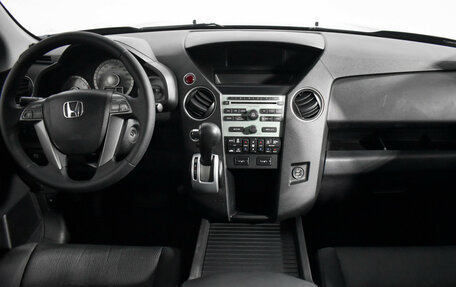 Honda Pilot III рестайлинг, 2008 год, 990 000 рублей, 14 фотография