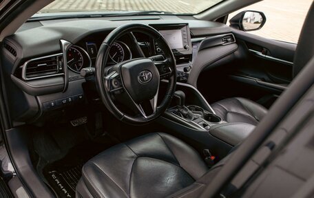 Toyota Camry, 2021 год, 2 995 000 рублей, 13 фотография