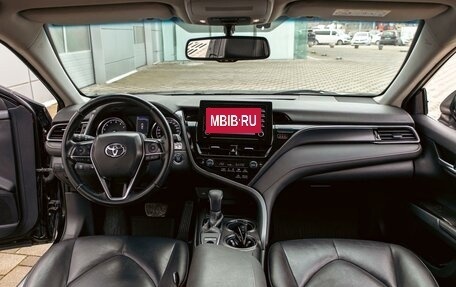 Toyota Camry, 2021 год, 2 995 000 рублей, 16 фотография