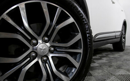 Mitsubishi Outlander III рестайлинг 3, 2018 год, 2 098 000 рублей, 24 фотография