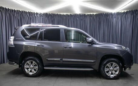 Toyota Land Cruiser Prado 150 рестайлинг 2, 2010 год, 2 898 000 рублей, 4 фотография