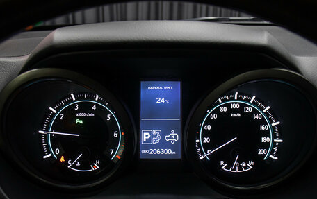 Toyota Land Cruiser Prado 150 рестайлинг 2, 2010 год, 2 898 000 рублей, 13 фотография