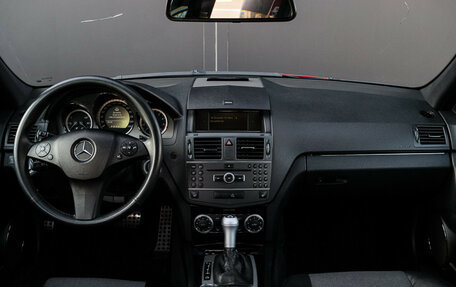 Mercedes-Benz C-Класс, 2010 год, 1 240 000 рублей, 10 фотография