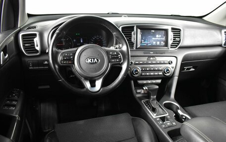 KIA Sportage IV рестайлинг, 2017 год, 2 317 100 рублей, 6 фотография