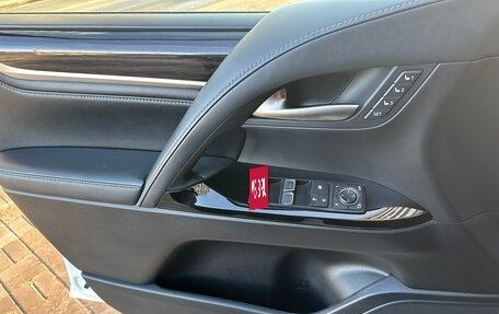 Lexus LX III, 2020 год, 10 900 000 рублей, 20 фотография