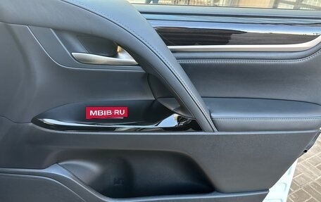 Lexus LX III, 2020 год, 10 900 000 рублей, 21 фотография