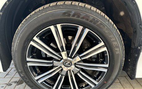 Lexus LX III, 2020 год, 10 900 000 рублей, 38 фотография