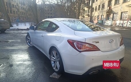 Hyundai Genesis Coupe I рестайлинг, 2013 год, 1 750 000 рублей, 12 фотография