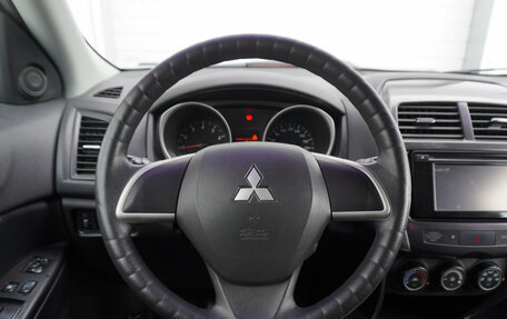 Mitsubishi ASX I рестайлинг, 2012 год, 900 000 рублей, 13 фотография