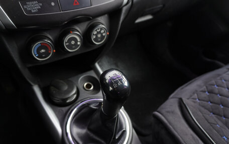 Mitsubishi ASX I рестайлинг, 2012 год, 900 000 рублей, 16 фотография