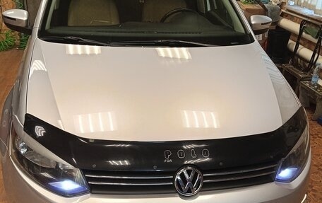 Volkswagen Polo VI (EU Market), 2012 год, 850 000 рублей, 1 фотография