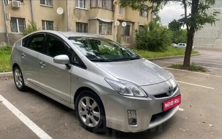 Toyota Prius, 2010 год, 1 050 000 рублей, 1 фотография