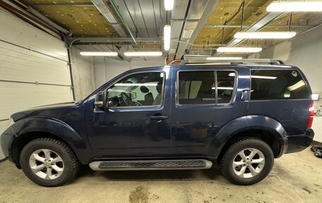 Nissan Pathfinder, 2010 год, 1 500 000 рублей, 2 фотография