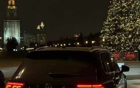 Volkswagen Tiguan II, 2020 год, 3 800 000 рублей, 1 фотография