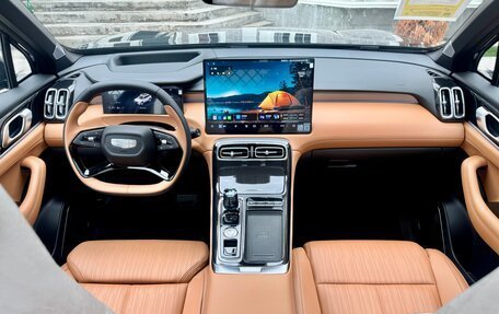 Geely Atlas, 2025 год, 3 000 000 рублей, 15 фотография