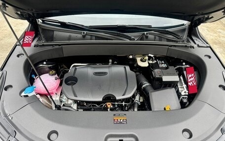 Geely Atlas, 2025 год, 3 000 000 рублей, 24 фотография