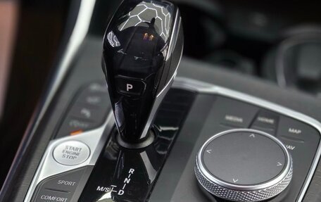 BMW 3 серия, 2019 год, 5 300 000 рублей, 14 фотография