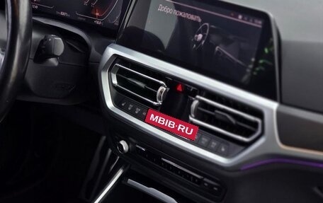 BMW 3 серия, 2019 год, 5 300 000 рублей, 11 фотография