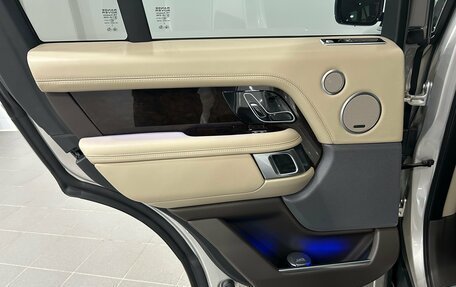 Land Rover Range Rover IV рестайлинг, 2021 год, 11 990 000 рублей, 25 фотография