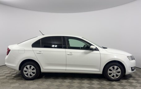 Skoda Rapid I, 2018 год, 1 076 200 рублей, 5 фотография