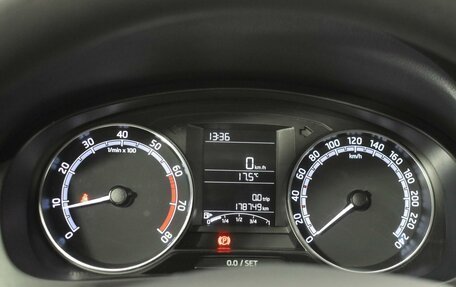 Skoda Rapid I, 2018 год, 1 076 200 рублей, 12 фотография