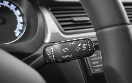 Skoda Rapid I, 2018 год, 1 076 200 рублей, 14 фотография