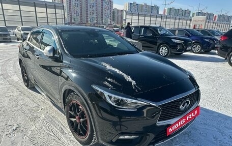 Infiniti Q30, 2016 год, 2 300 000 рублей, 2 фотография