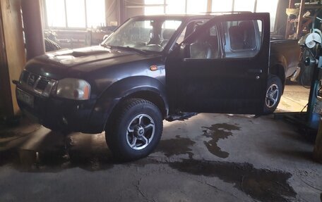 Nissan NP300, 2008 год, 3 фотография