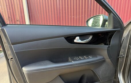 KIA Cerato IV, 2019 год, 1 670 000 рублей, 9 фотография