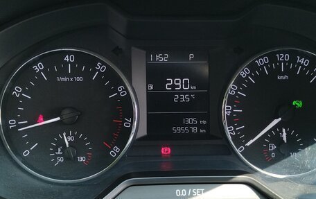 Skoda Octavia, 2018 год, 650 000 рублей, 16 фотография