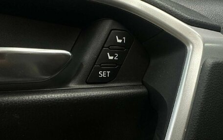 Toyota RAV4, 2022 год, 3 599 000 рублей, 16 фотография