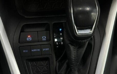 Toyota RAV4, 2022 год, 3 599 000 рублей, 21 фотография