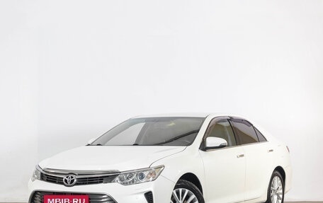Toyota Camry, 2014 год, 2 099 000 рублей, 3 фотография