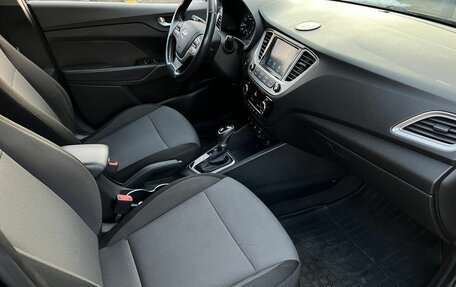 Hyundai Solaris II рестайлинг, 2019 год, 1 590 000 рублей, 19 фотография