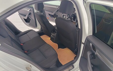 Skoda Octavia, 2017 год, 1 560 000 рублей, 14 фотография