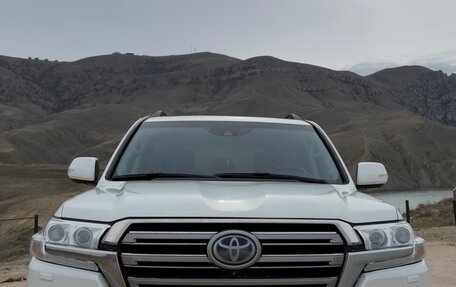 Toyota Land Cruiser 200, 2016 год, 5 100 000 рублей, 1 фотография