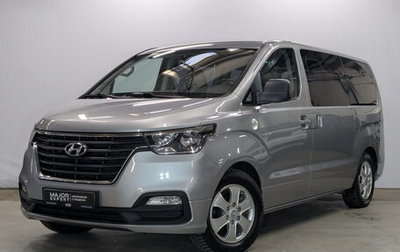 Hyundai Grand Starex Grand Starex I рестайлинг 2, 2019 год, 3 500 000 рублей, 1 фотография
