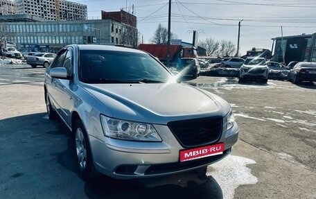 Hyundai Sonata VI, 2010 год, 587 000 рублей, 1 фотография